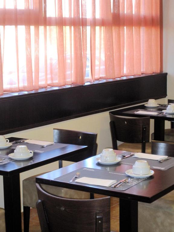 B&B Hotel ויגו מראה חיצוני תמונה