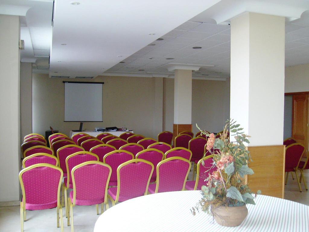 B&B Hotel ויגו מראה חיצוני תמונה