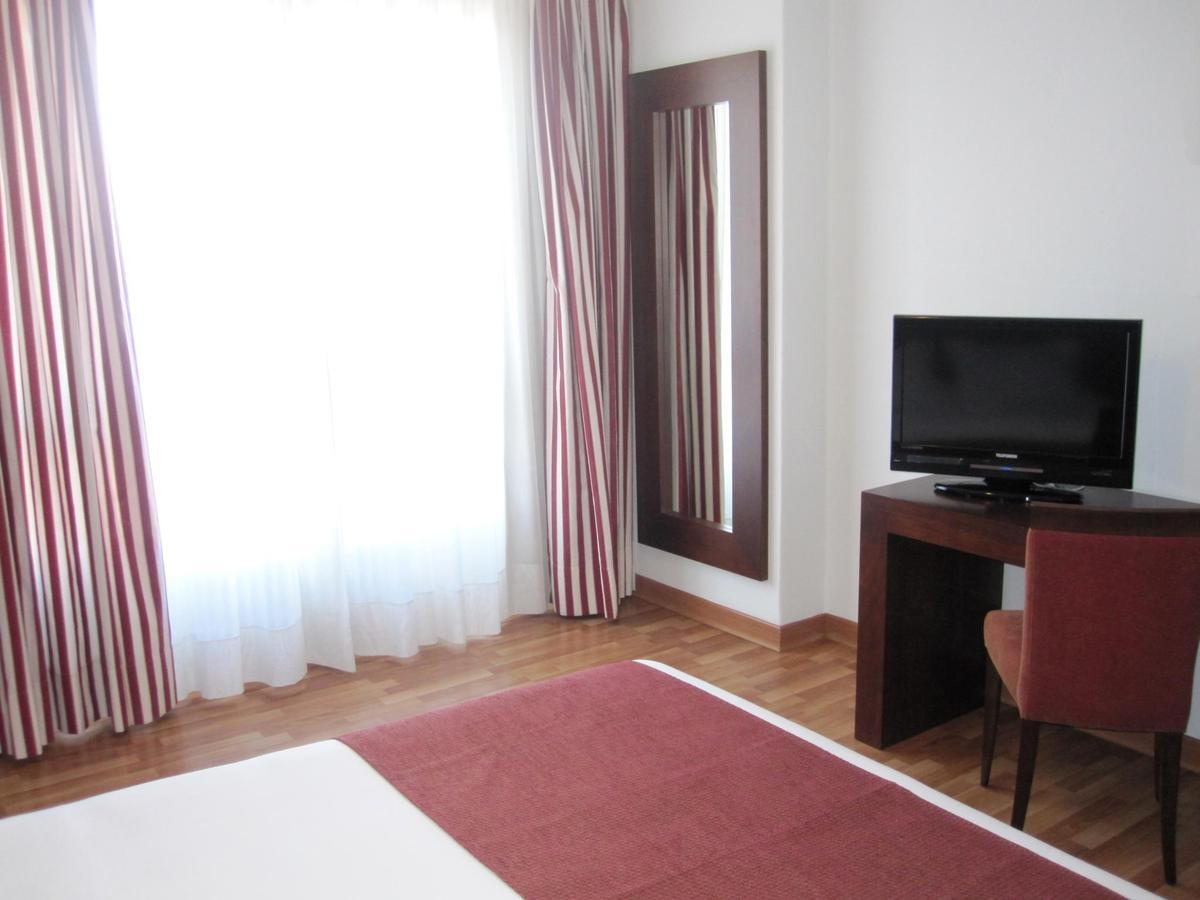 B&B Hotel ויגו חדר תמונה