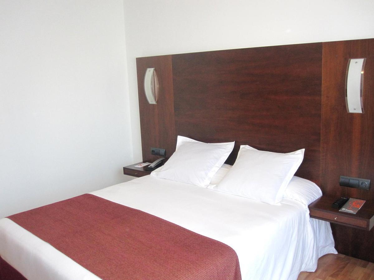 B&B Hotel ויגו חדר תמונה